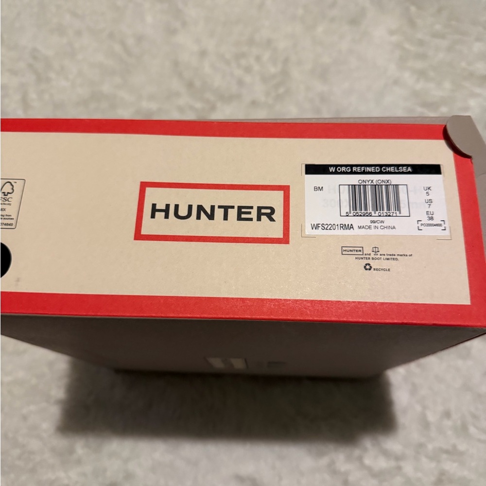 Black Hunter Refined Chelsea Boots